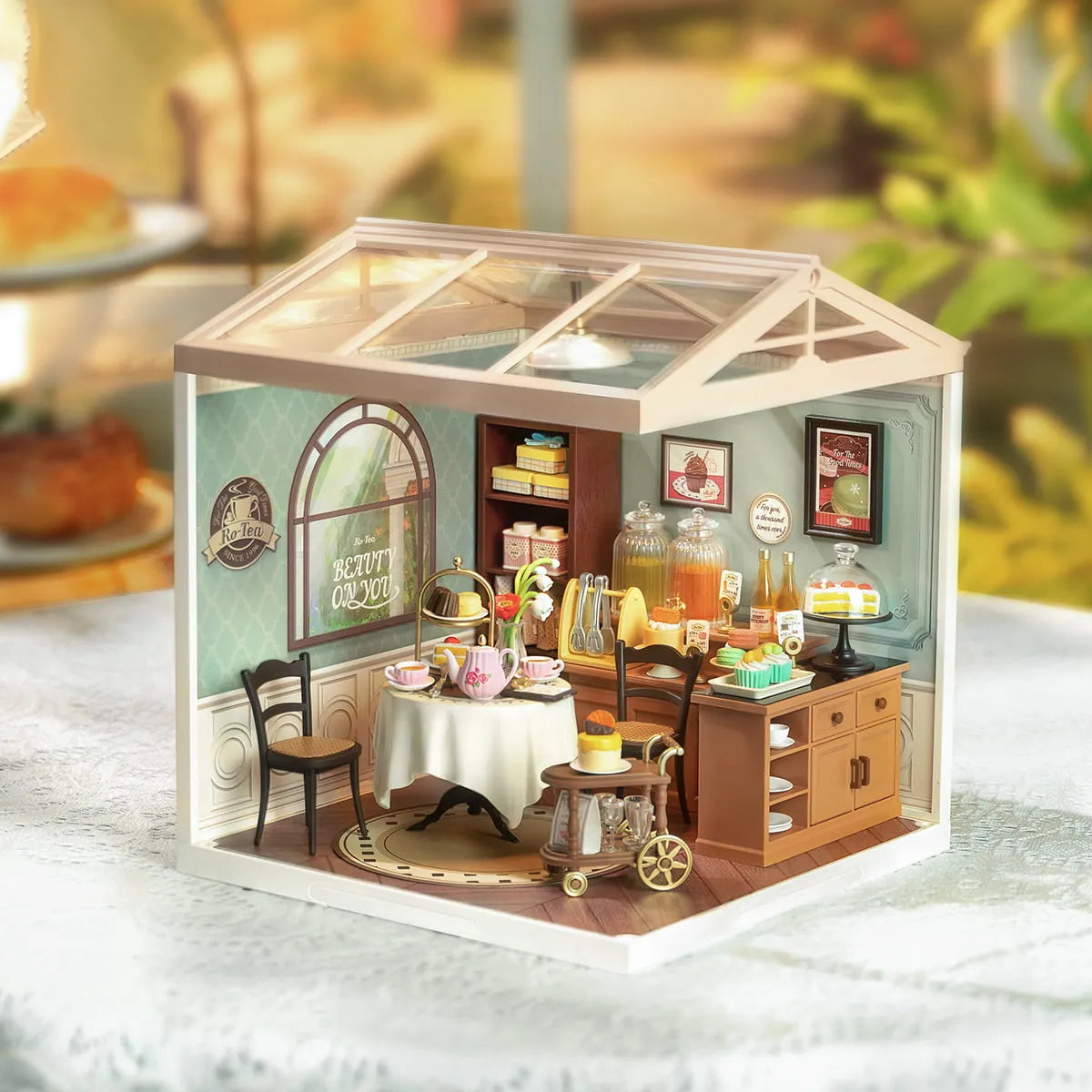 Magna Plastic Miniature House - Sweet Sips Tea DW011